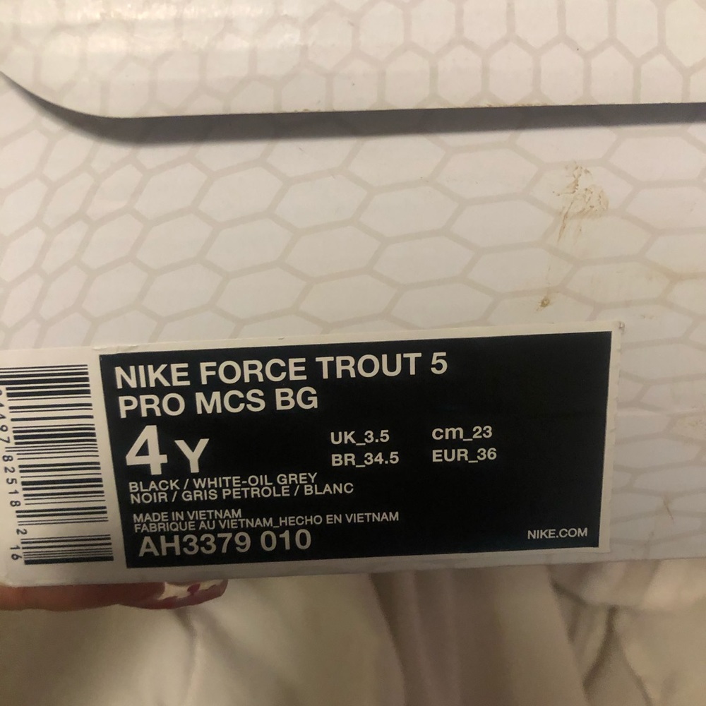 Youth Baseball Cleats